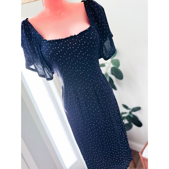 H&M Mama Starlit Polkadot Babydoll Maternity Dress smocked + Flowy Sleeves - Picture 1 of 4